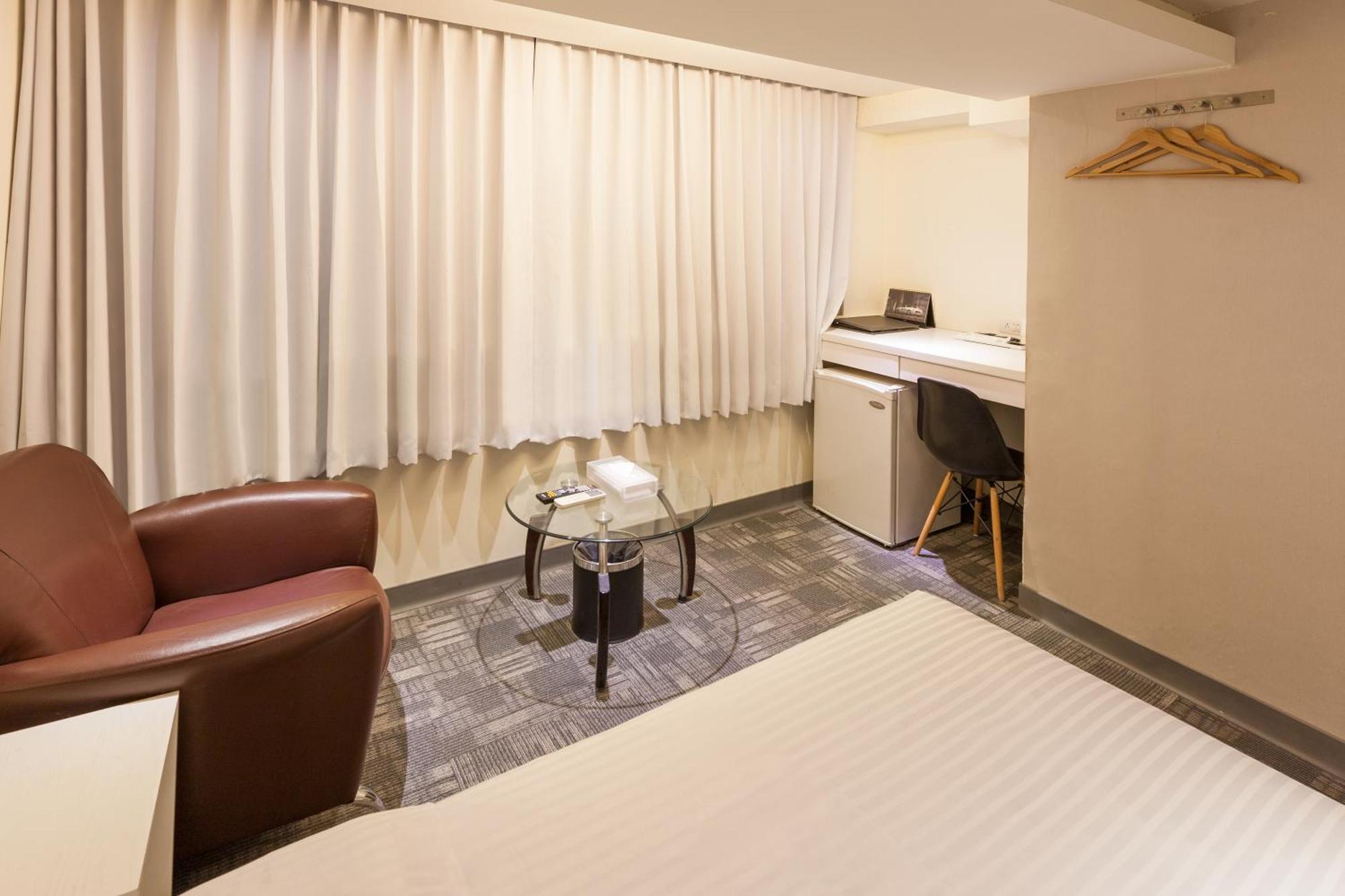 Lumos Inn Taipei Exterior photo