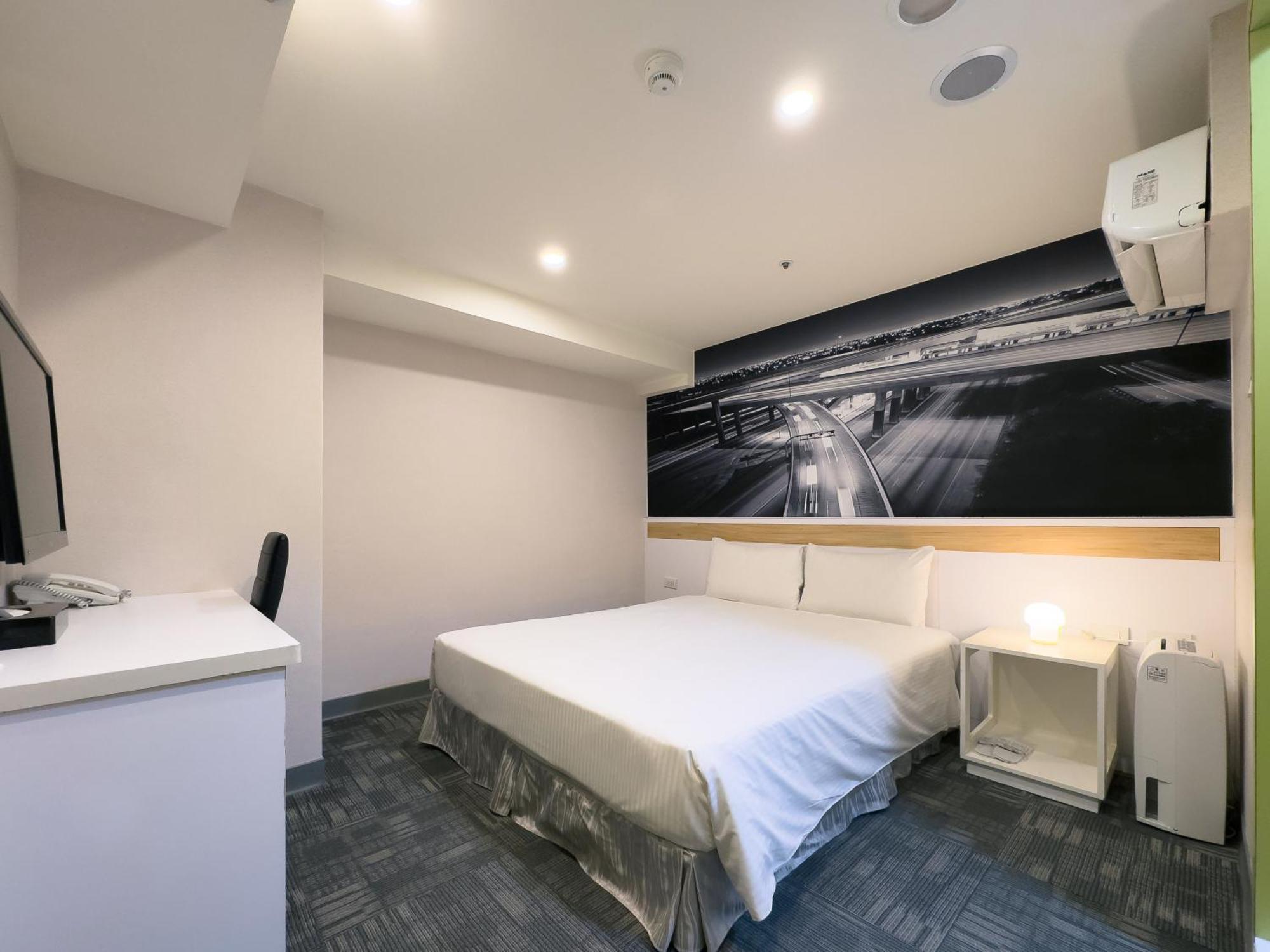 Lumos Inn Taipei Exterior photo