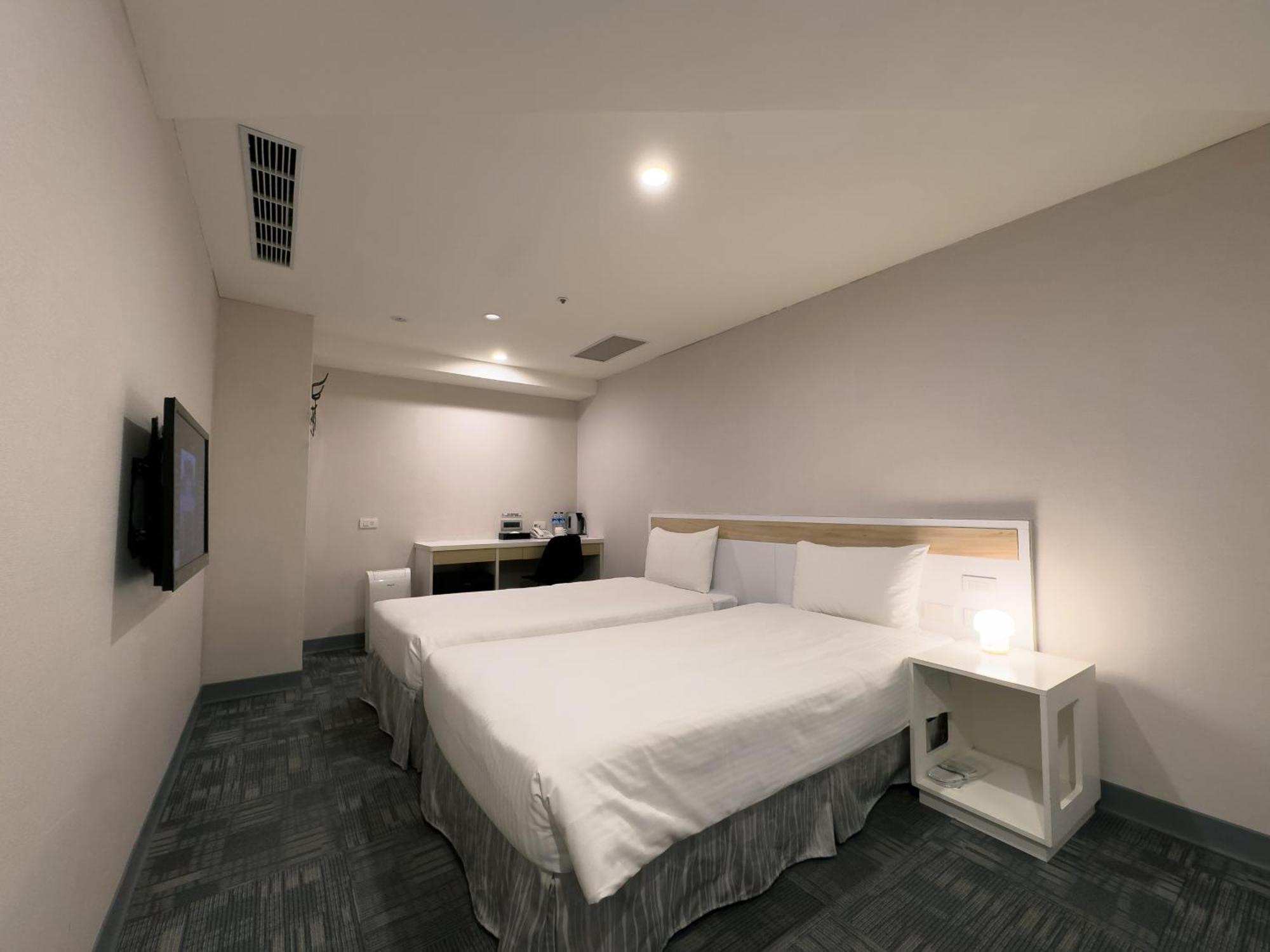 Lumos Inn Taipei Exterior photo