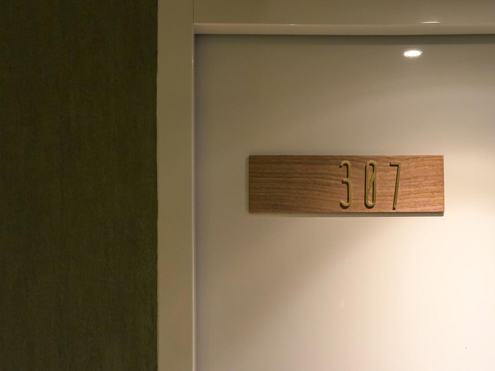 Lumos Inn Taipei Exterior photo
