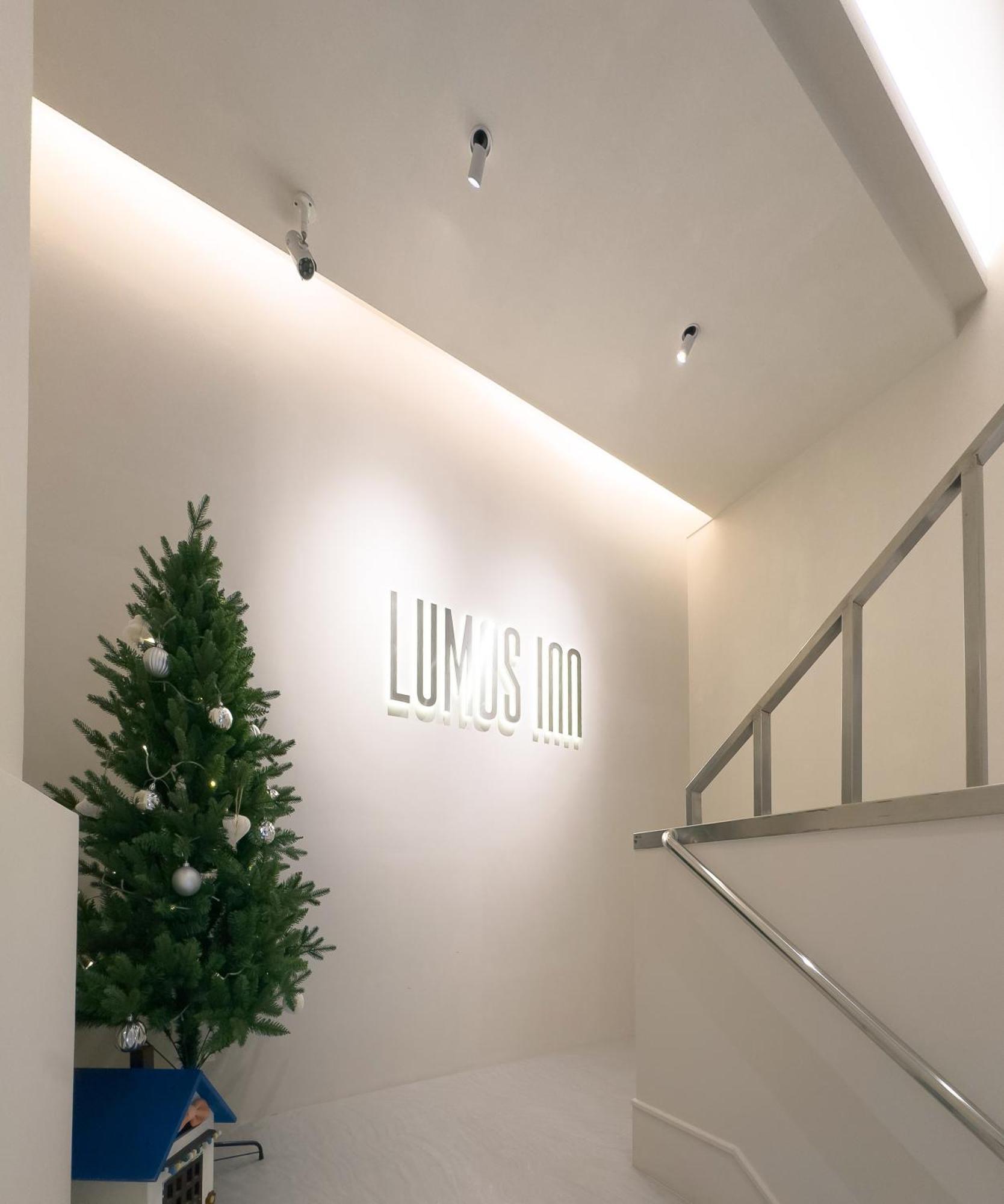 Lumos Inn Taipei Exterior photo